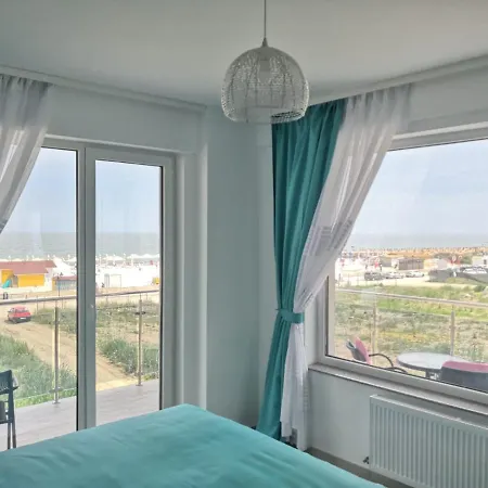 Frontal Mamaia Nord Apartamento *